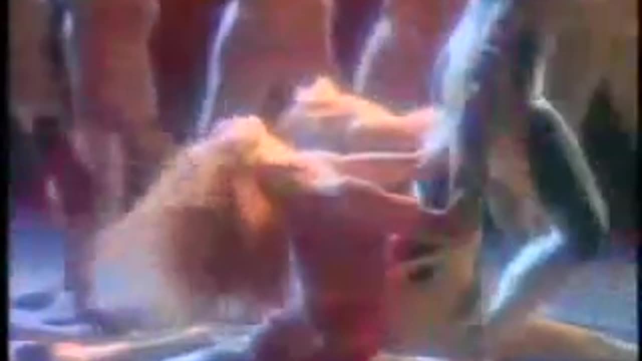 I want to break free-official video