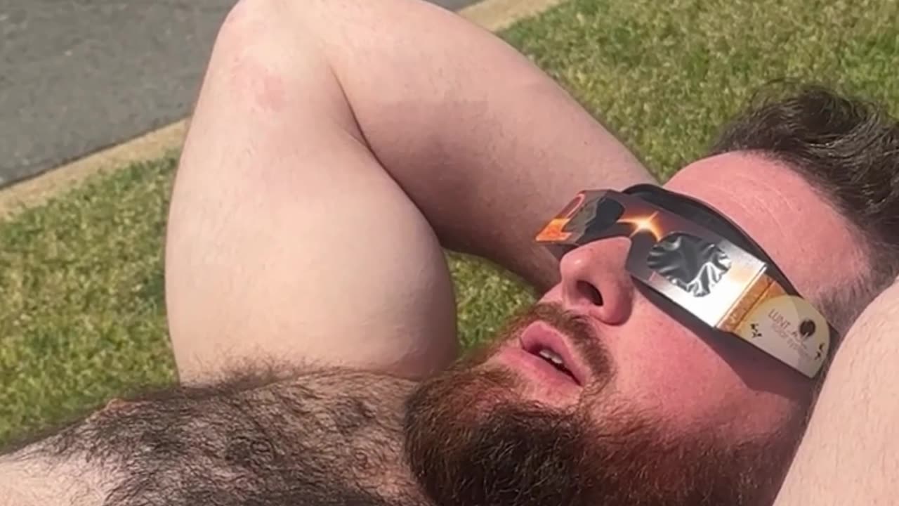 GUNBROS Chases the Solar Eclipse