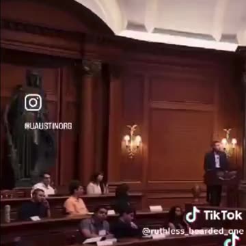 🇺🇸 "Climate change destroying the planet" narrative smashed in under a minute.