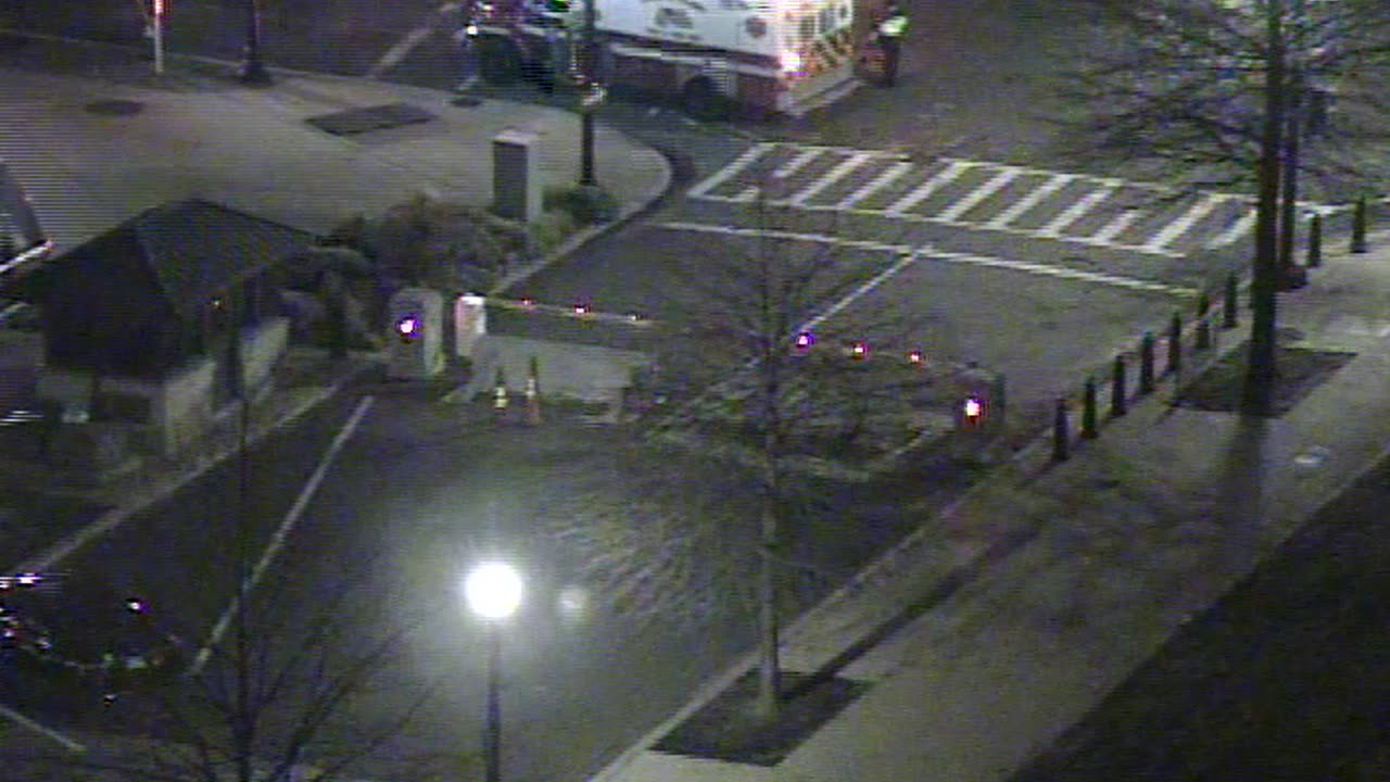 3109RHOBRFSouthwestRoofCourtyardTIMP_2021-01-06_17h39min34s493ms.mp4