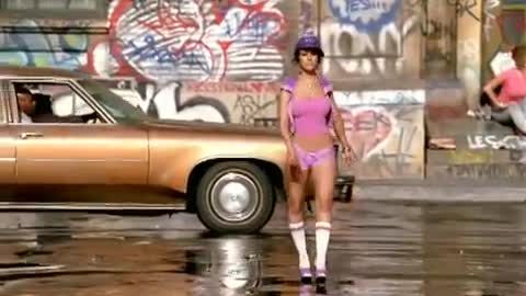 Christina Aguilera - Can't Hold Us Down