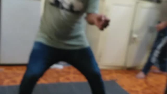 Party Dance make some noise of desy boyx