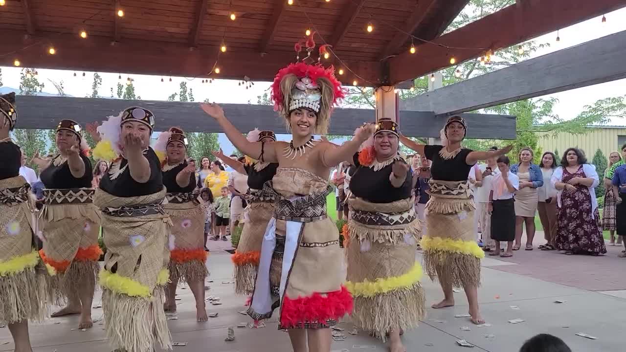 Afio Ane Loa (Wedding Dance)