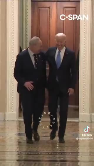 Edward @edwardrussl Sound on 😂