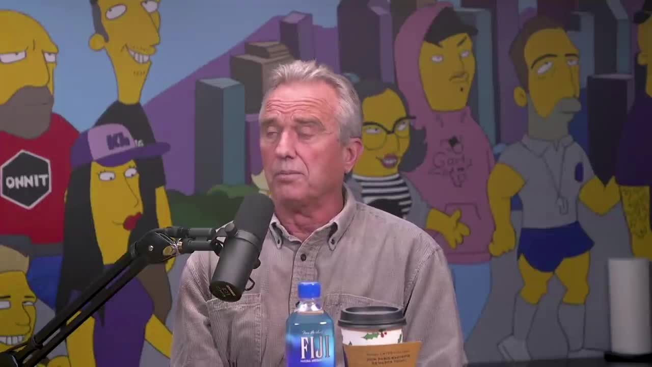 Theo Von & Robert F. Kennedy Jr. (2020) - Compilation
