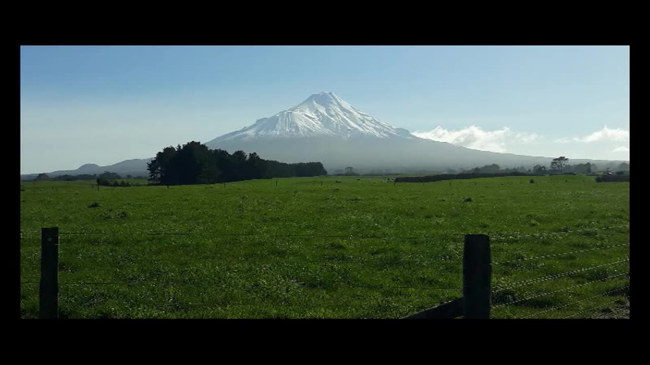 Ode To Taranaki 02 by Tom Main