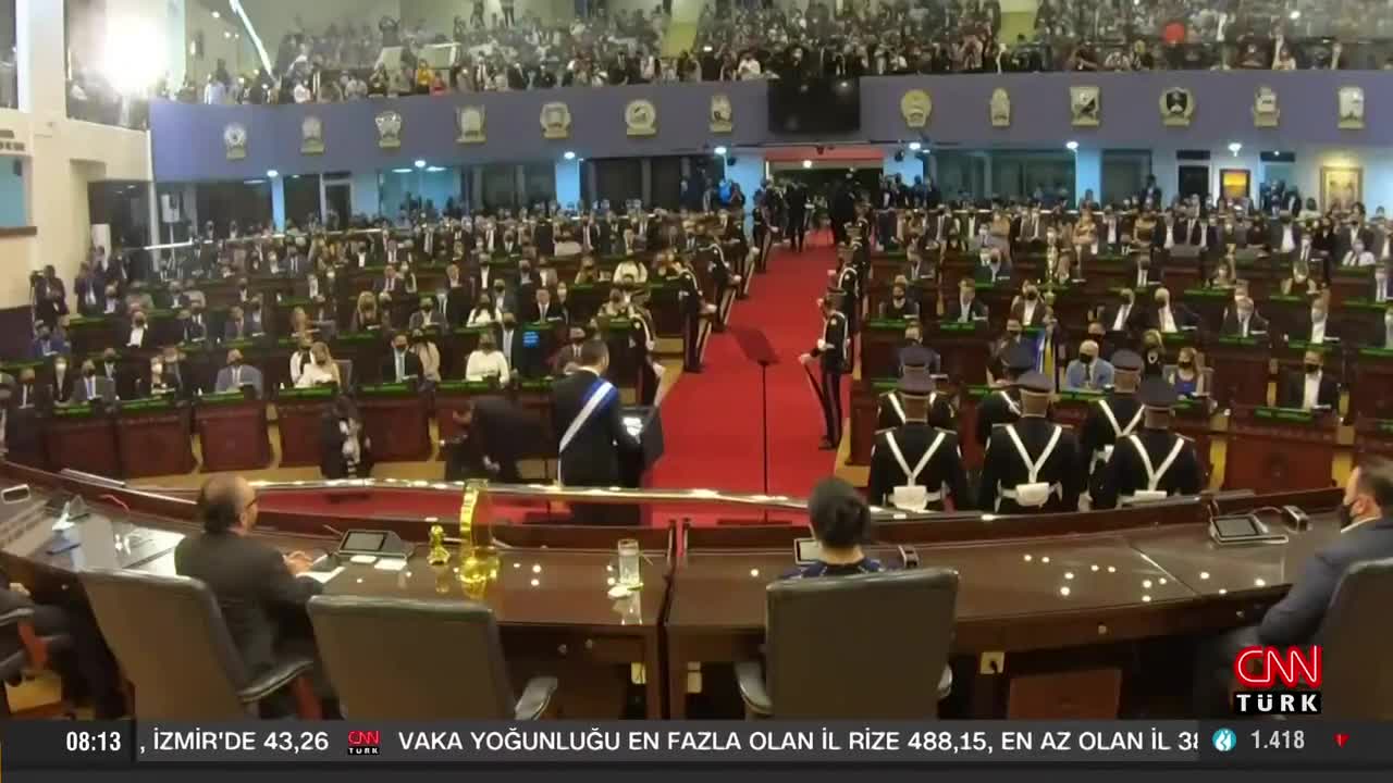 Bitcoin’i yasal para birimi kabul eden El Salvador’da protesto
