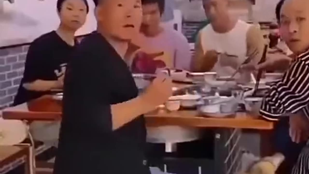 child help the motherπππππππππππ°π°π₯π₯