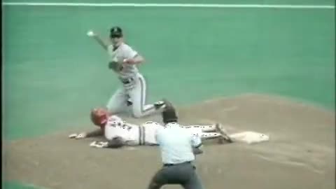 July 23, 1988 - SF Giants Top Cardinals, 6-5