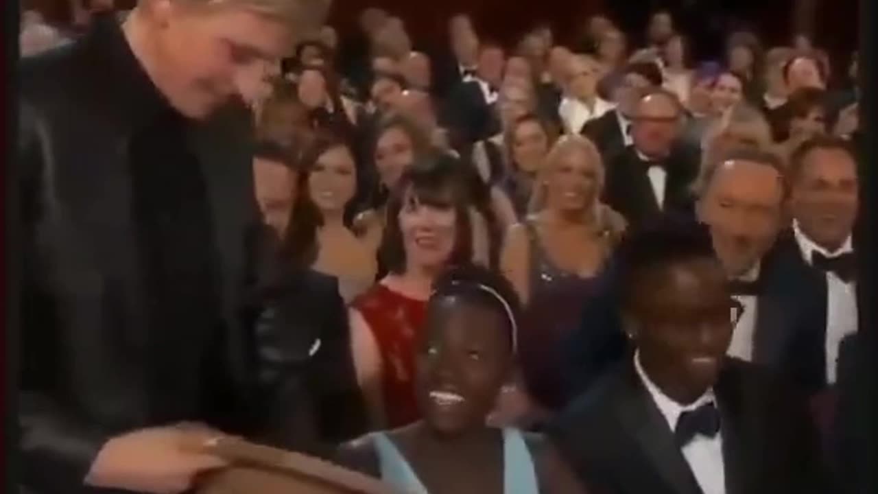 Pizza at the 2014 Oscars