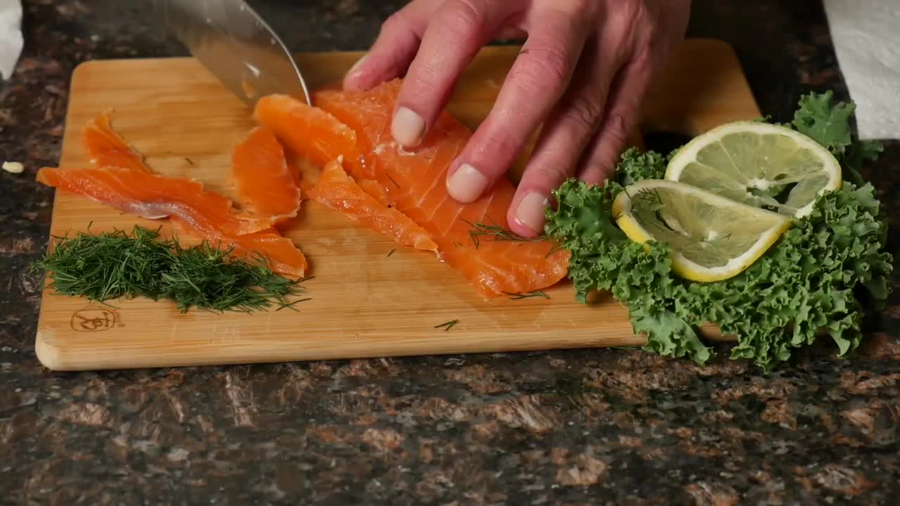 Easy and delicious! The most tender salmon recipe that melts in your mouth #salmon #recipe #easy