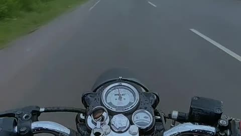 Nature+rain+royal Enfield 💖 sukoon