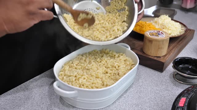 5 easy minutes to make Creamy Mac n Cheese at home and feed #mrbeast