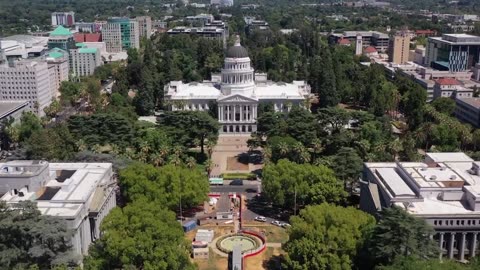 Three_state_owned_buildings_on_capitol