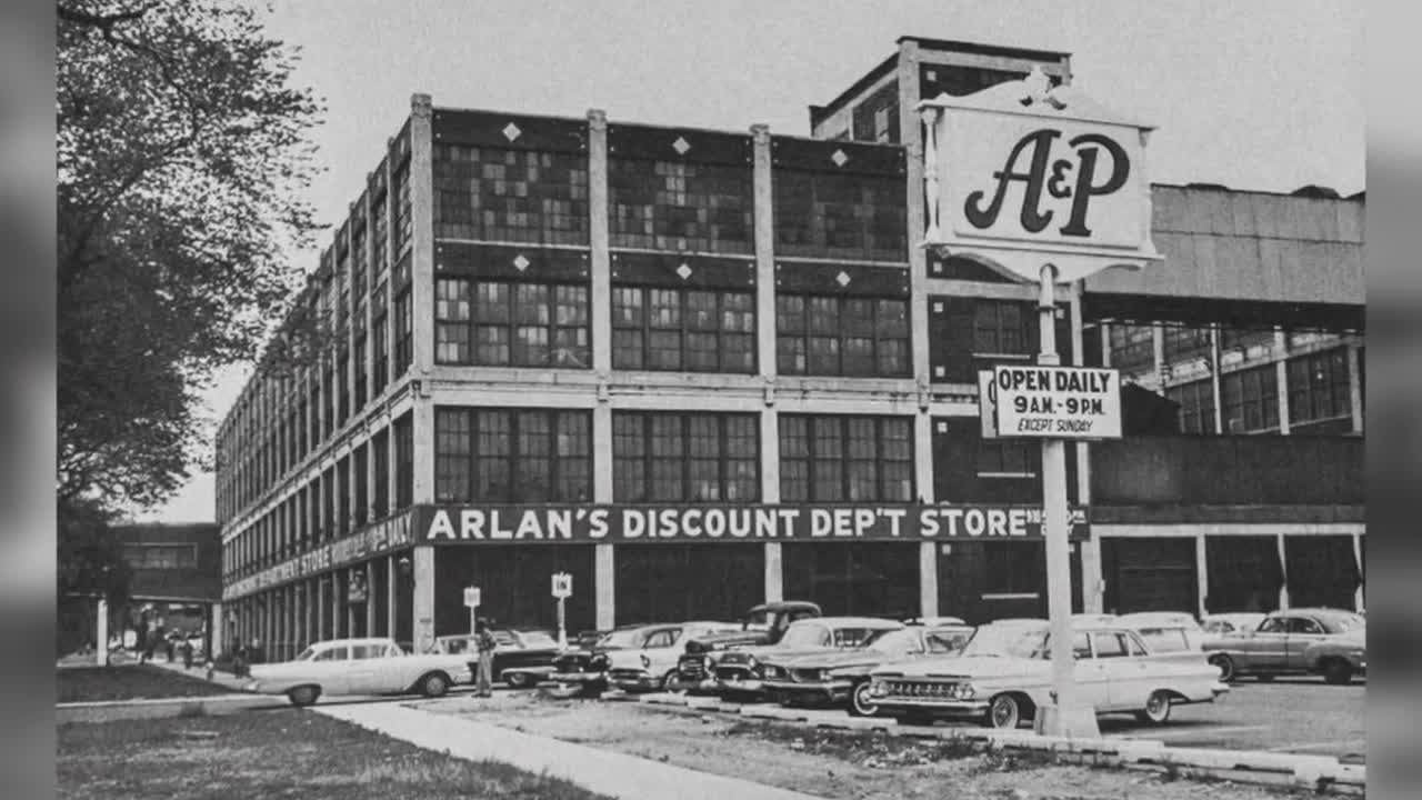 Abandoned - Detroit's Packard Plant