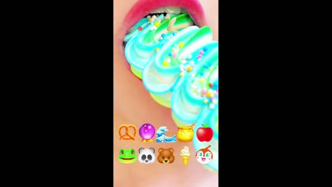 EMOJI FOOD MACARON MERINGUE COOKIESeating sounds ASMR SATISFYING sounds