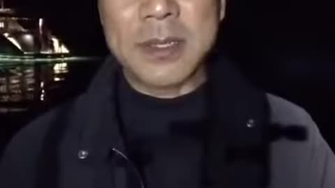 20180911 在船上与大家听音乐 并承诺给中国老兵捐两亿美元