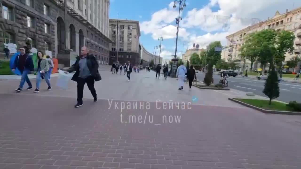KYIV TRỞ LẠI ĐỜI SỐNG BÌNH THƯỜNG ĐÔNG ĐÚC 🇺🇸 KYIV RETURNS TO FULL LIFE