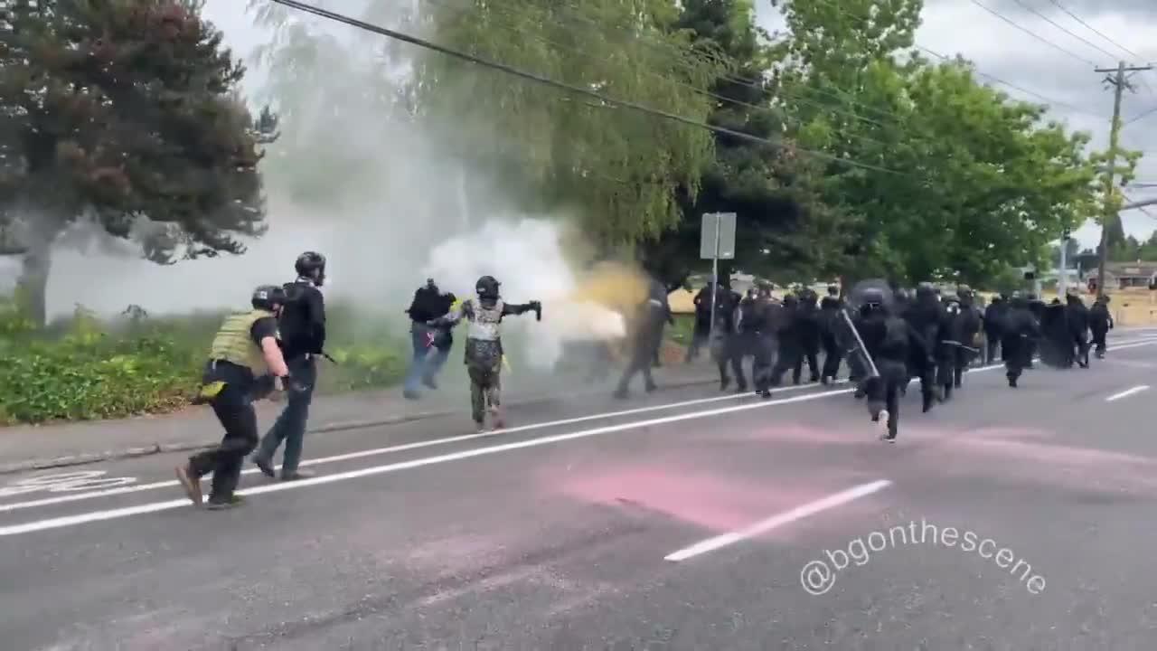 Des combats dans les rues de Portland