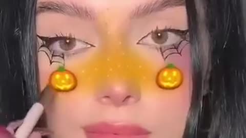 Filters pick my Halloween makeup 🎃