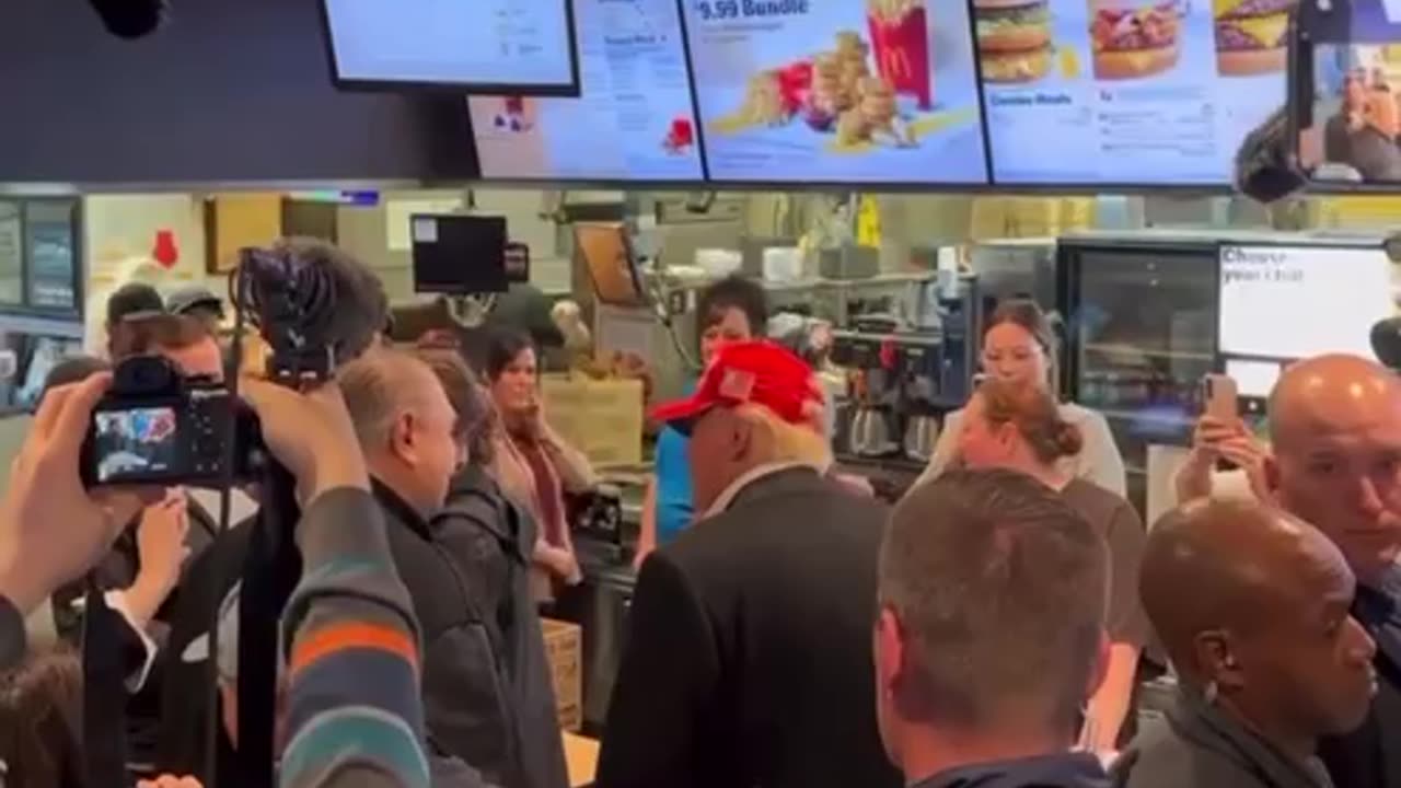 Trump stops at the East Palestine McDonalds