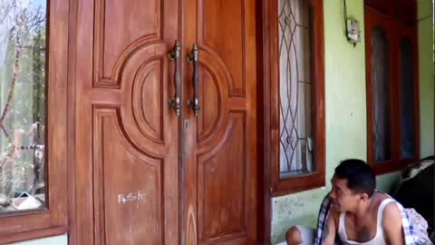 AMAZING FUNNY VIDEO AT ONE STOP BALI COMEDY JUST FOR LAUGHES