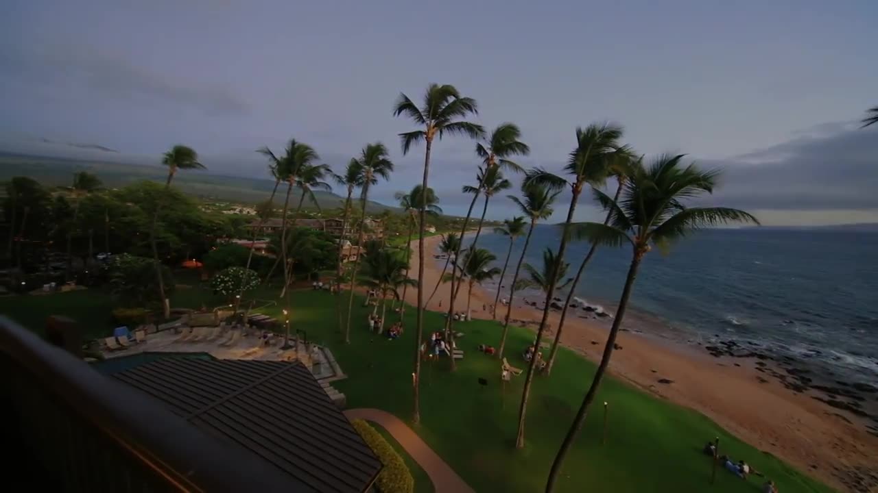 Video Tour of Newly Remodeled Luxury VRBO Beachfront Condo, Mana Kai Maui Resort, Mana Kai