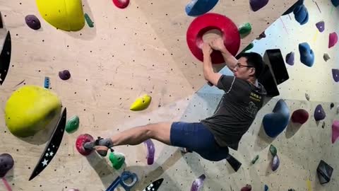 Dunk performance in rock climbing