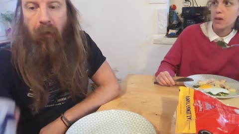 2023-04-25 (12) - partenariat avec le lobby pharmaceutique - Twitch Triskelina