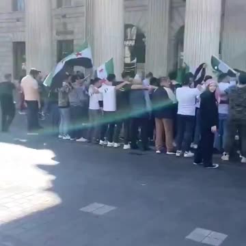 Nothing to see here, just a crowd of Syrian rebels outside the GPO in Dublin.