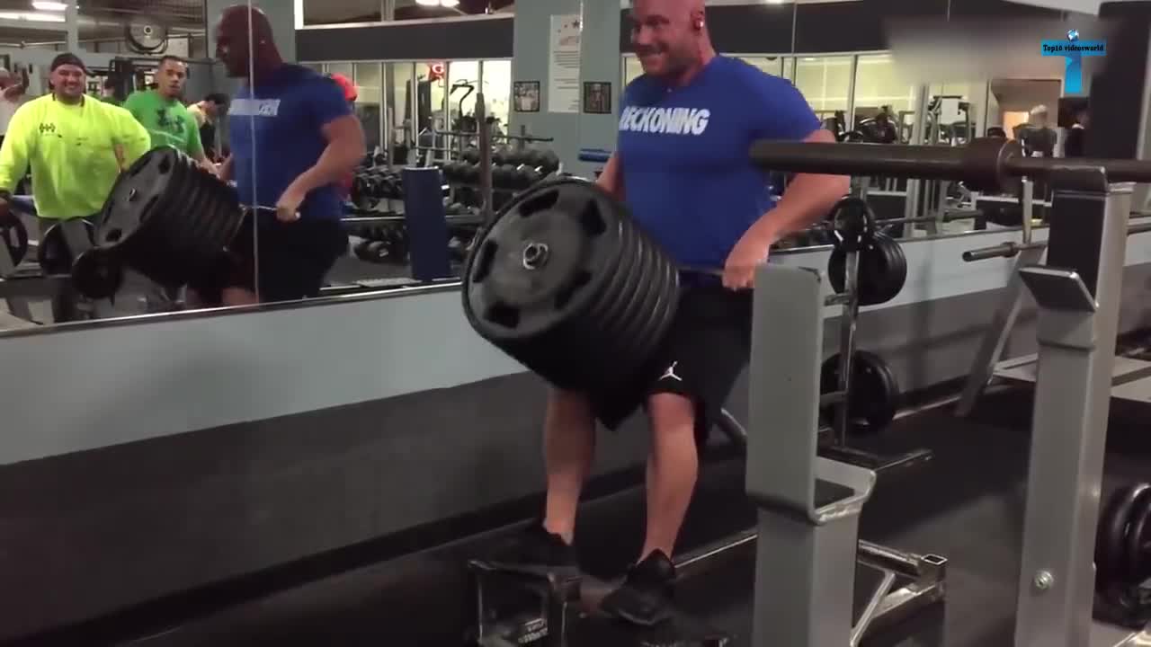 MOST EMBARRASSING AND FUNNIEST GYM MOMENTS