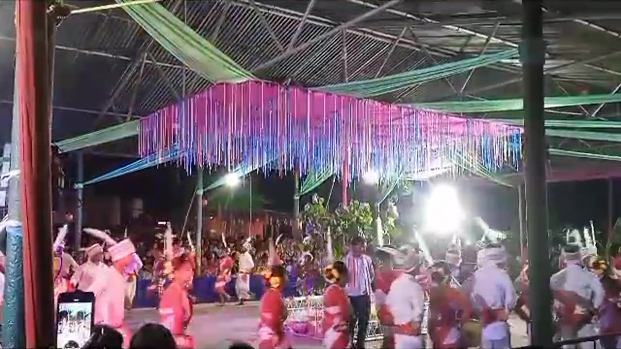 Assam adivasi dance,adivasi jhumar dance,adivasi group dance,adivasi song dance,assamese adivasi