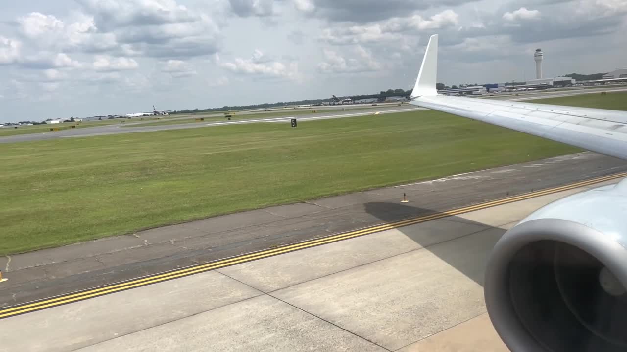 American 737-800 Takeoff out of Charlotte, Inflight, Firm Landing at New York JFK