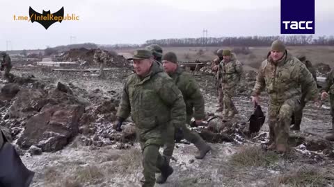 🇷🇺 Russian Defense Minister Shoigu inspects Russian soldiers