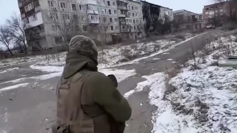 Forças ucranianas e russas travam violentas batalhas