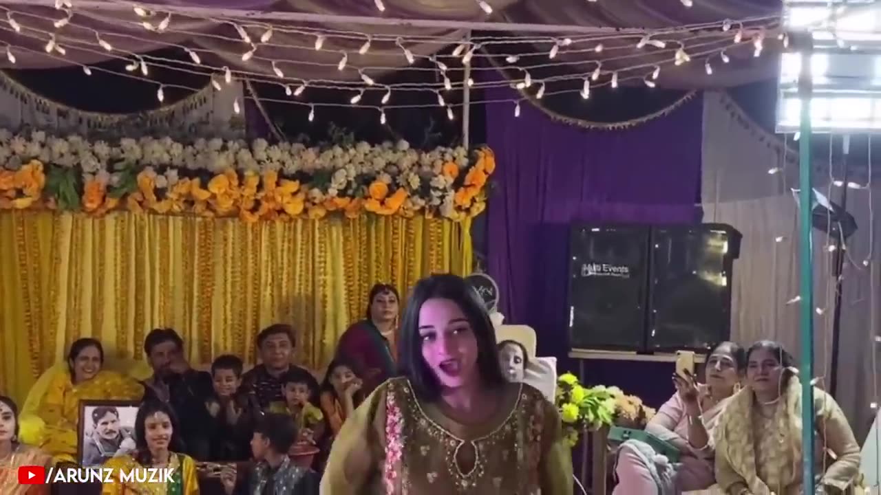 Mera Dil ya pukary aja dance