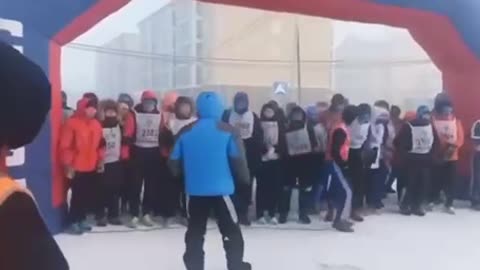 🇷🇺 In a 47-degree frost, an extreme athletic race took place in Yakutia.