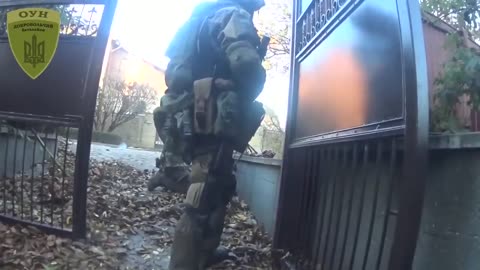 Ukrainian Soldiers Engage Fight with Russians