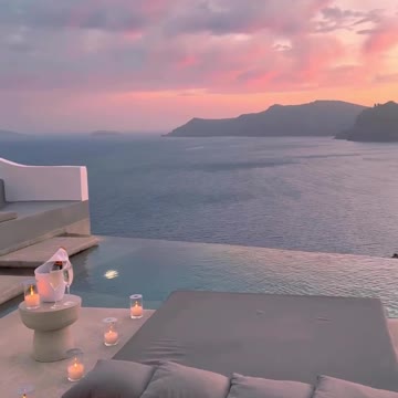 Unforgettable hotel view in Santorini