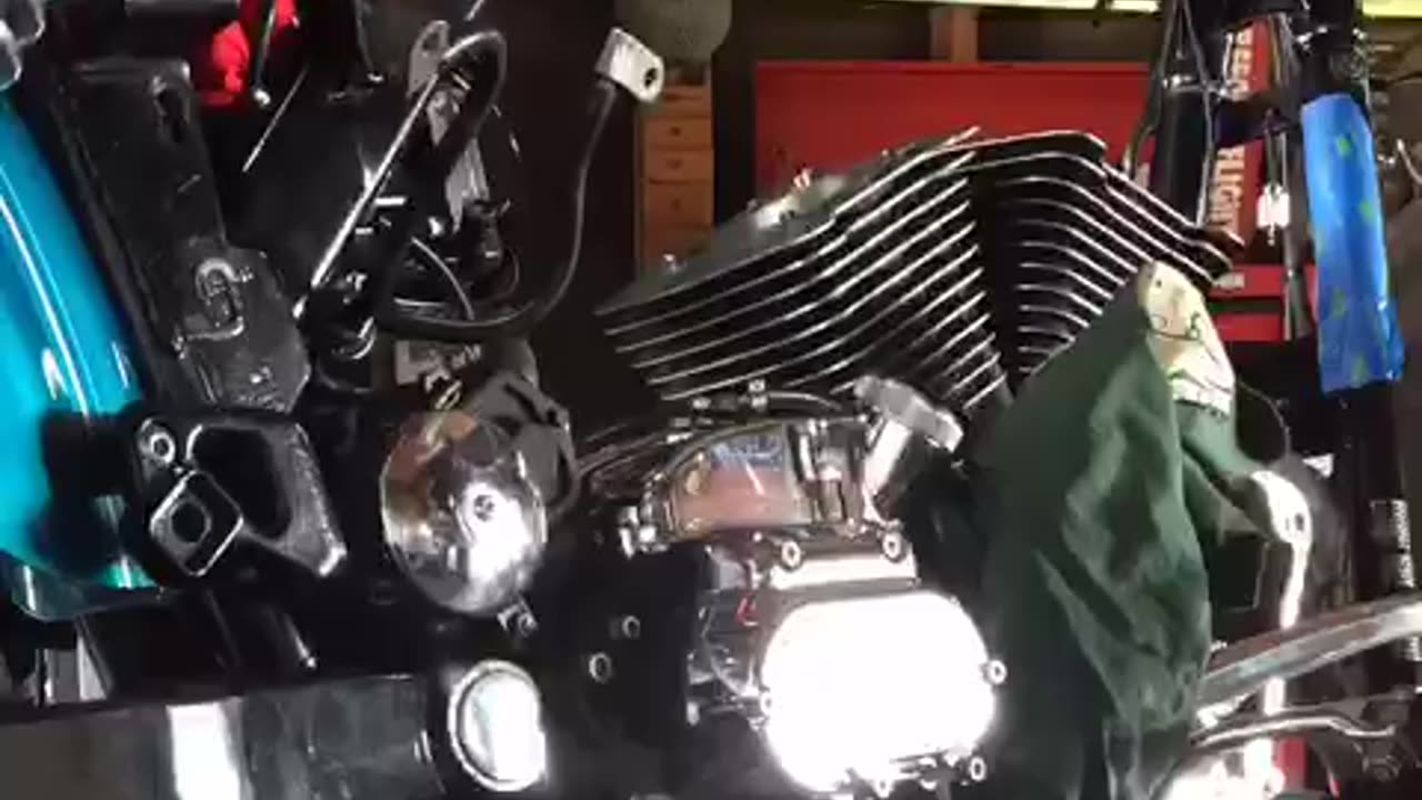 Harley Davidson Dyna evolution engine assembly