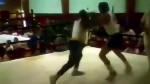 15 year old Mike Tyson KO's opponent in 6 seconds