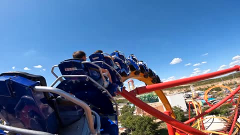 Wonder Woman Golden Lasso Coaster POV - Six Flags Fiesta Texas