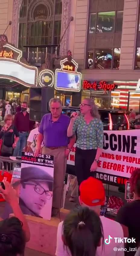 Chants of "wake up" from anti Coronavirus tyranny protesters in New York city