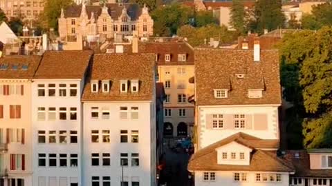 This is old town of Zurich ⛪🏚️🏫🌿