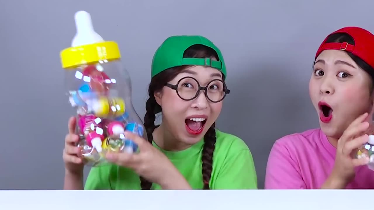 Dona and friend mukbang