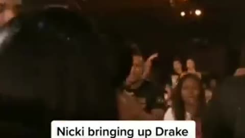 Nicki Minaj bringing Drake and Lil Wayne on stage