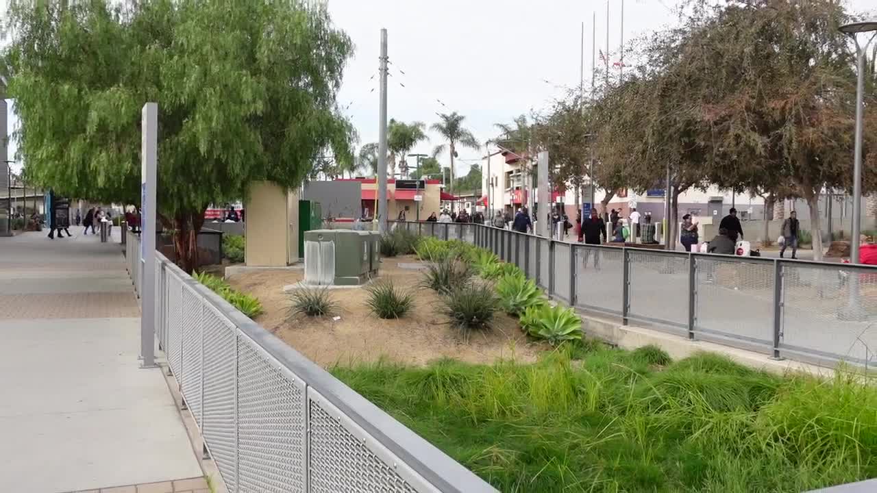 Crossing the border into Tijuana Mexico from San Diego/San Ysidro walking...