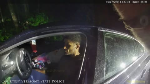 Vermont State Police searching for man who dragged officer with car during a traffic stop