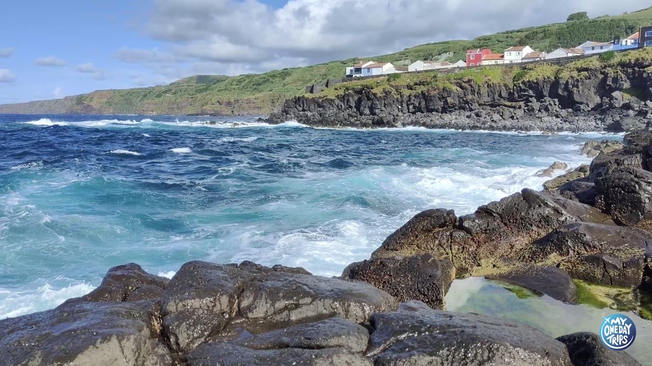 Relaxing music Ocean waves in Azores Paradise 4K