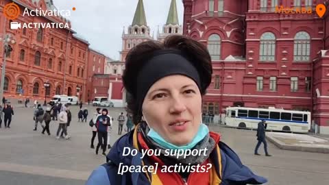 Police arrest Russian peace protester within seconds of starting interview